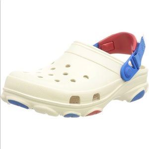 Crocs Classic Clogs in Stucco